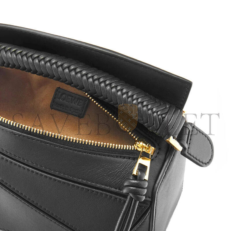 LOEWE MINI PUZZLE BAG IN SMOOTH CALFSKIN A510U95X86 (17.5*12.5*7.5cm) LOEWE MINI PUZZLE BAG IN SMOOTH CALFSKIN A510U95X86 (17.5*12.5*7.5cm)